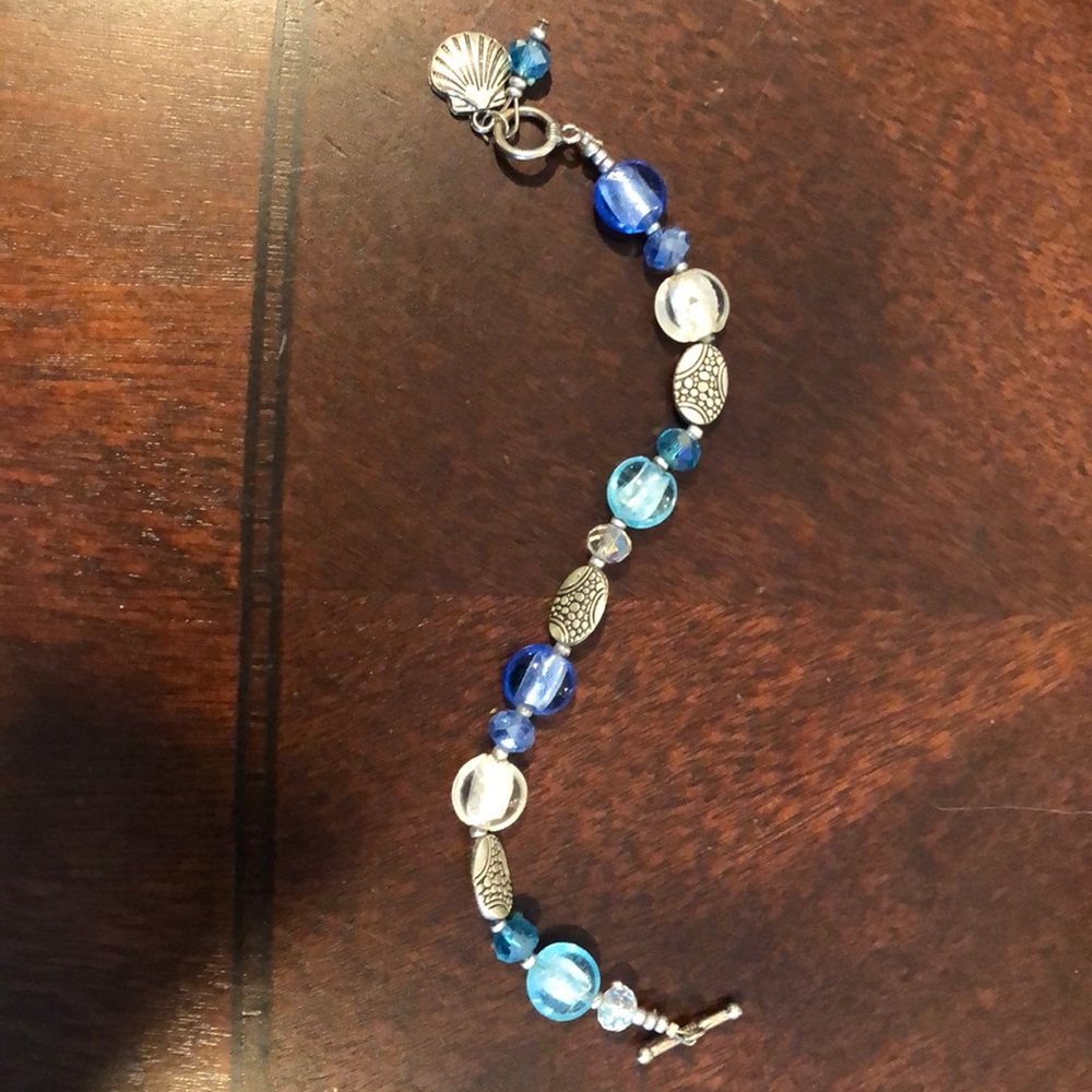 Blue, clear and pewter nautical bracelet